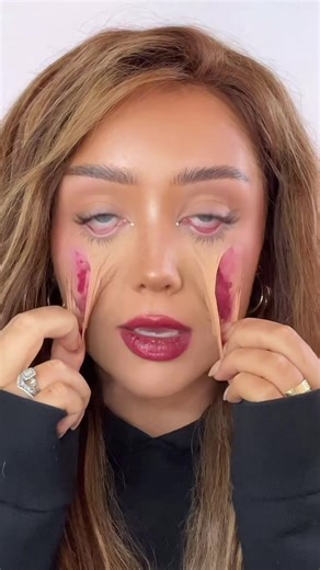 Halloween SFX Makeup Challenge: Peeling Skin Off My Face!