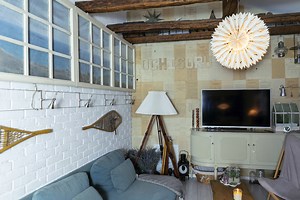 VIDEO Transformarea unei case vagon din anii ‘40 în cel mai cool spațiu din nord-estul Capitalei