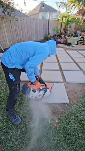 Does this diamond design patio fit your style? #edensgarden #BackyardTransformation #WalkwayUpgrade #houston #houstontx #houstontexas #pavers #pavers_install #gravel #gravelpath #blackstargravel #walkway #pathway #luxuryhomes #luxuryhome #luxuryvibes #beautifulhomes #beautifulhouses #dreamyard #backyardgoals #outdooroasis #backyardvibes #frontyardgoals #curbappeal #homeproject #DIY #diyproject #DIYhome #fyp #foryou #foryourpage #viral #viralvideo #trending