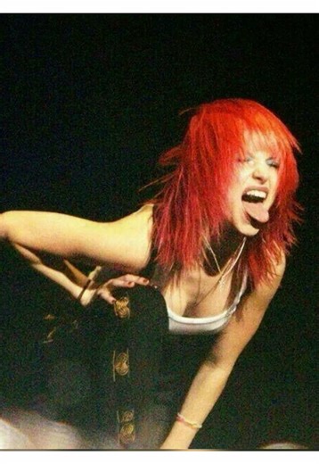 Paramore's Hayley Williams Live Performance Highlights