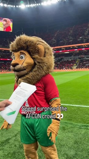 Speed surprised the crowd at the AFCON final by dressing as the tournament’s mascot 😂 🎥 CAF_Online | CBS Sports Golazo