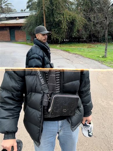 🔥 Vente Flash 🔥 حذاء مريح ✨ ستايل عصري 👟 💥 تخفيض قوي لمدة قصيرة 🚚 توصيل سريع لكل الولايات #شعب_الصيني_ماله_حل😂 #dzpower #fashion #dz #شعب_الصيني_ماله_حل😂😂