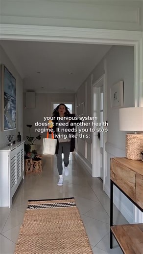 Oonagh • Yoga + Breathwork✨️ on Instagram: "✋️What's the hurry murry?! 💪🏻I used to move through life like a conveyor belt of productivity - task after task, never stopping, always pushing. 💁🏻‍♀️If something needed to get done, I was the girl who got it done. But my nervous system? A total wreck🧠 My digestion? A disaster😵‍💫 My sleep? Don’t even ask😅 🧘🏽‍♀️Slowing down wasn’t natural for me… but it was necessary. 📢Because when you rush from one thing to the next, you’re not living - you’