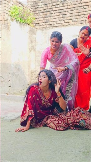 ek Dulhan Achanak pakda Gaya ek ladka ke pyar mein 😱❤️/#shorts #viral #youtubeshorts #trending