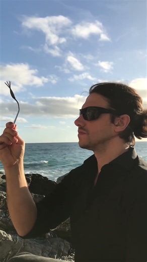 Valerio Cavaliero – Mentalista | Psychokinesis: il metallo prende vita