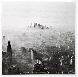 Vampire Weekend - Modern Vampires Of The City