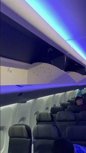 Quick Look: Alaska Airlines Premium Class 737 MAX9