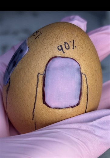Practicing e-file pressure today on Miss Shelly Eggleston 🥚 The goal? Remove up to 95% of the hard gel… without breaking the shell. Practice: ✨ Light pressure ✨ Hand control ✨ Respect for the natural nail learning the kind of touch natural nails deserve. #nailsnailsnails #learningera #efile #eggchallenge