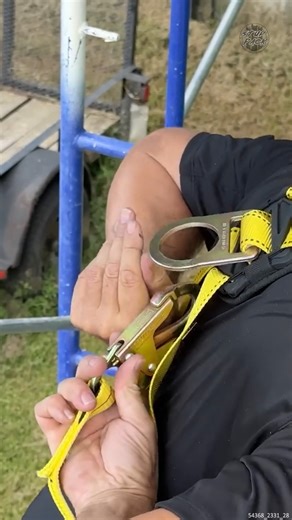 108K views · 343 reactions | How to Set Up a Safety Harness #builders #DIY #harness | Stud Pack, LLC | Facebook