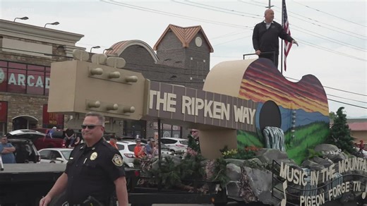 Music in the Mountains Spring Parade 2022 marched in Pigeon Forge