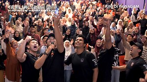 Terima kasih orang Utaghaaa! Hangpa memang sempoi!! 👍🏻👏🙌 Bagi yang belum menonton, jangan lupa untuk dapatkan tiket TAKLUK : LAHAD DATU DIINSPIRASIKAN DARIPADA KISAH BENAR mulai HARI INI! 💪🪖🇲🇾🎬 #TAKLUK #TAKLUKLAHADDATU #KisahBenarLahadDatu #MultimediaEntertainment #MultimediaFilmProductions #GSCMovies #Astro | GSC