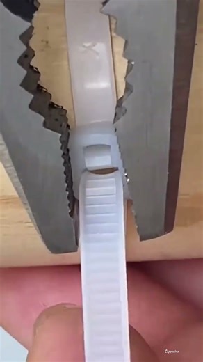 how to unlock cable ties