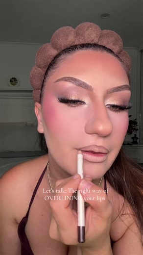 Mastering Lip Overlining Techniques