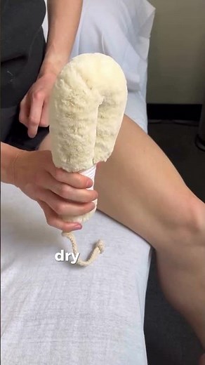 Manual Lymphatic Drainage (MLD) at home 🏠 #lymphaticmassage #lymphaticdrainagemassage