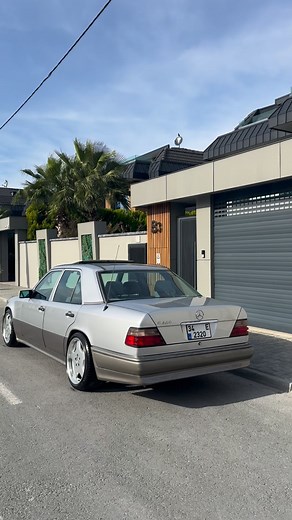 W124.E320-mercedes-Benz.. Görünenden daha iyi tutkuların ötesinde…05324855026 . . . . . . #instagram #instagood #instalike #insta #instamood #kesfet #keşfett #keşfetedüş #kesfetteyiz #keşfetteyiz #mercedes #mercedesbenz #keşfetedüş | Murat Tok