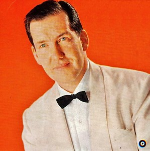 The Rowan Tree by Kenneth McKellar