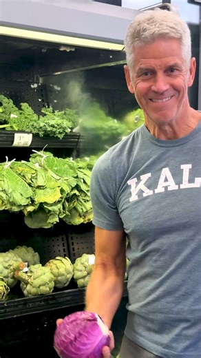 A few weeks ago, Jane showed me how to build an epic plant-based nacho board… and I’ve been thinking about it ever since 🌱🔥 So I’m heading to Walmart to grab everything I need to make it again for the family — including our PLANTSTRONG chili, now on shelf at select locations. You’ll also find cereal, granola, pancake mix, and plant milk at some stores too. Let me know if you’ve found PLANTSTRONG at your local Walmart — and if you make the board, tag me. I want to see your version! | Rip Essels