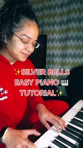 Learn to Play Silver Bells on Piano - Easy Tutorial for Beginners