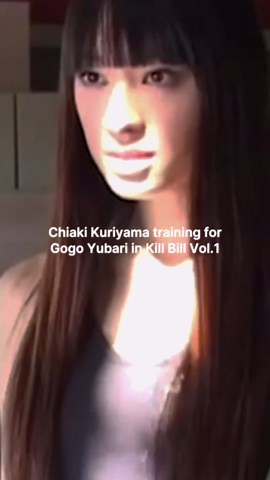 Yokogao on Instagram: "Chiaki Kuriyama training for Kill Bill The twisted teenage schoolgirl assassin Gogo Yubari came pretty close to stopping Beatrix Kiddo in Kill Bill vol.1. Chiaki Kuriyama trained for three months with the cast. Starting with general movements before diving into fighting techniques unique to her weapon. Throughout the weeks she mastered techniques of fighting with chains, going through separate moves until she nailed them down one by one. While filming the fight scene, Kuri
