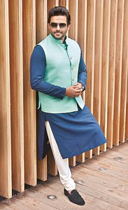 R Madhavan