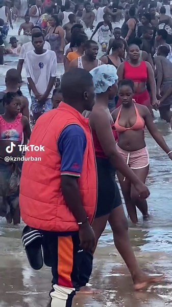 Exploring Durban Beaches: A Fun-Filled Vlog