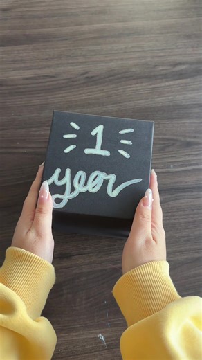 Obsessed with this black explosion box! Filled it with our date photos and a little necklace—my partner cried happy tears. 10/10 recommend for couples!#Giftbox #love #diy
