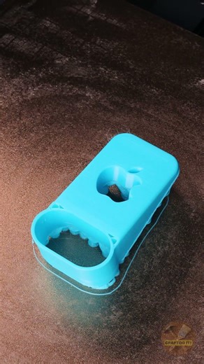 ♻️📱 Trash to Treasure: DIY Phone Stand from Recycled Plastic! 🔥