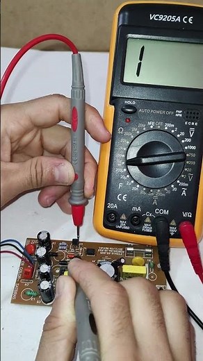 How to test transistor using DIGITAL MULTIMETER #shorts