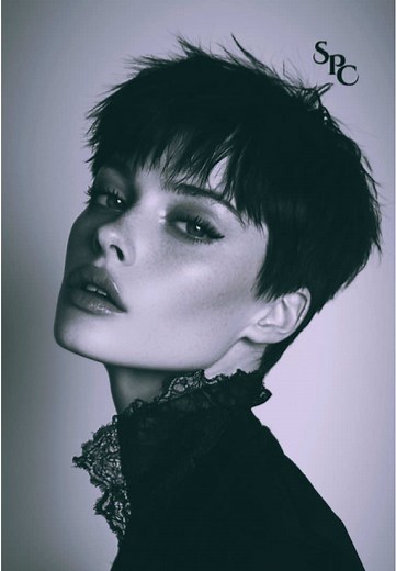 Sophisticated and Polished Pixie Cut Hairstyle