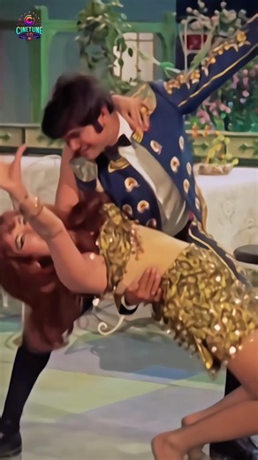 🎵 Piya Tu Ab To Ajja 🎤Asha Bhosle & R.D. Burman | 🎬 Caravan 🌟 Helen & Jeetendra #evergreensongs