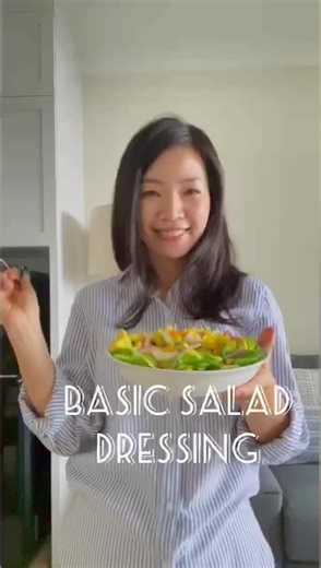 Buat kalian yang mau belajar makan salad dan bingung dressingnya apa, kali ini aku share basic salad dressing. Super cepet dan simpel 😋#saladdreasing #saladrecipe #saladsoftiktok #tiktokfoodie #healthyrecipes #healthyfoodinspo #rawfood #intuitiveeating #foodietiktok #foodtiktok