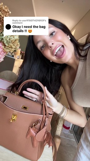 Discover the Luxurious Hermes Kelly Bag: A Detailed Review