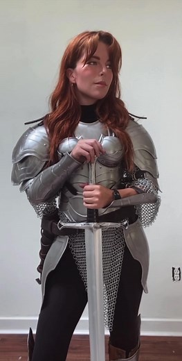 Empowering Women in Medieval Combat: Lady Knight Showcase