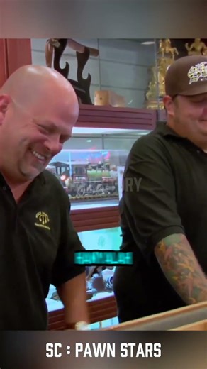 Man Brings World War I Mine to Antique Shop, Bald Man Stares at Price Before Bargaining