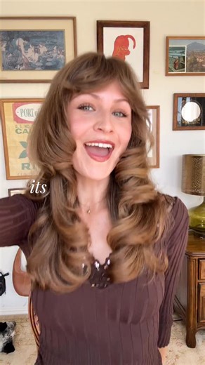 4.7K views · 65 reactions | game changing product to seal those ends and give your hair that healthy blowout glow⭐️ @thedrybar #drybar #thedrybarway #Paid | AlexandraxEve | Facebook