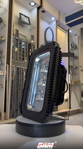 BAM Light LED Flood Light Model : DS-0710 Power : 150 Watt. CCT : 3000K - 6500K. Beam Angle : 100.. IP Rating : IP 65 . Luminous : 120 Lm/W ....... #bam #bam_light #flood_light #outdroor_light #150watt . | BAM LIGHT بەم لایت