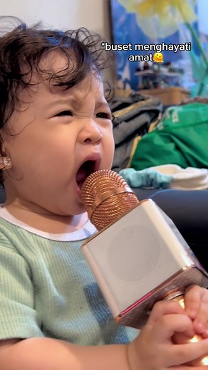 Gemoy Baby Monster Clovey Performing Sheesh Song