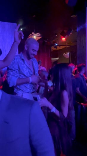 Nicky and Annika are vibing