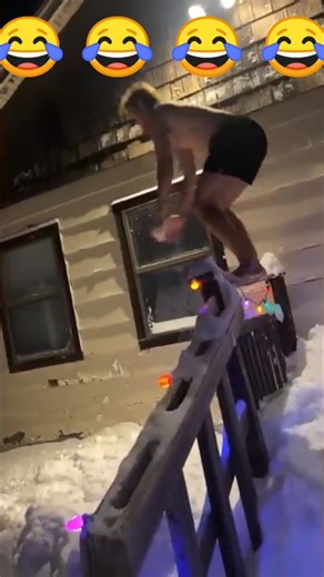 try not to😅 P315 #fail #funny #shorts #memes