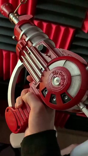 Ray gun in real life! (Call of Duty Zombies ray gun prop/replica with LED lights - get for yourself)