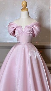 7K views · 38 reactions | Creative dress design ideas for celebrity Look #reel | Art & Craft | Facebook