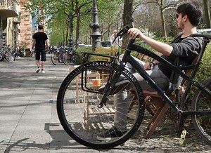 World-First 3D Printed Airless Bicycle Tire by BigRep
