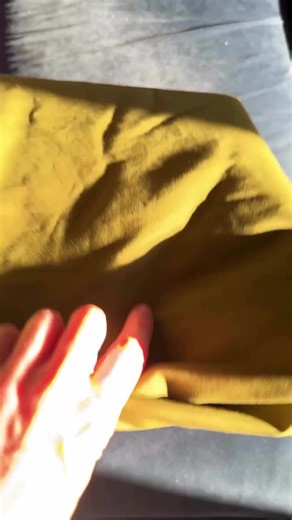 ✨APPRECIATION POST ✨: @thesorbelloedit documented her process with the #mathildejacket in a couple of posts. I really appreciated how detailed she was. But what I loved most was to see her using dead stock fabric. Is one of the rules I have in my practice and I love to see our community align on these values. Thank you for choosing us and sharing with the community! you did an excellent job! #mathildejacket #ettapatterns #designer