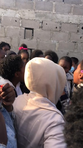 351K views · 6.5K reactions | 﫶Já encontramos a menina que anda a nos comparar “VS Nhongonhana | ALBERTINA GONÇALO | Facebook