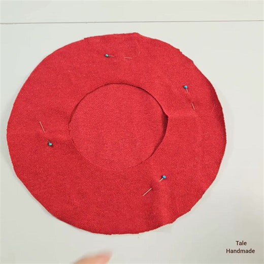 The greatest way to sew a hat from an old sweater | DIY Tips Tale