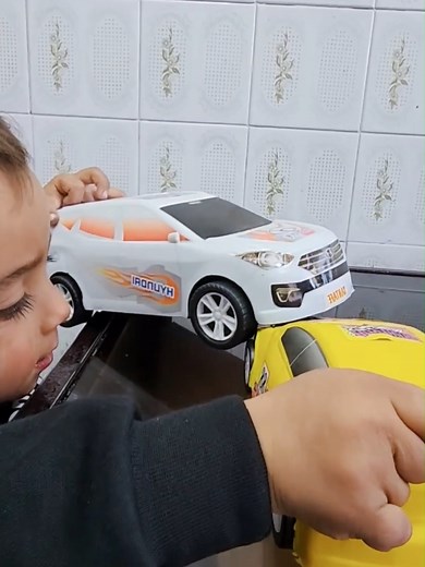 3.6K views · 102 reactions | Documentary on nomadic life Saif Ella's efforts to buy local clothes for Fatima (3) | Krong Photography | Facebook