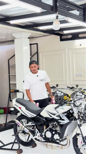 Oli iPhone R 2000 Aroma Stroberi: Review & Harga Terbaru