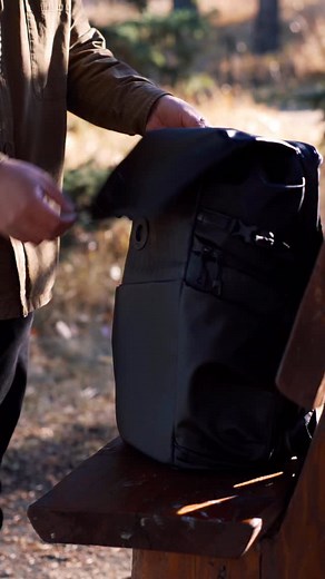 Could this be the perfect camera bag? This is the VSGO Black Snipe 20L Camera Backpack and this bag is pretty close to being the perfect camera bag. Lots of pockets for organization. Camera compartments, drone compartment, laptop sleeve. Auto locking system and everything is snug and feels secured. The bag has a nice minimalistic yet rugged look, and overall I like the way that this bag is designed both for looks and function. If you’re interested, comment the word “VSGO” and I’ll send you a lin