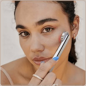 Trophy Skin BrightenMD 4-in-1 LED Light Therapy Device