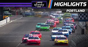 NASCAR Xfinity Series races under blue skies at Portland
